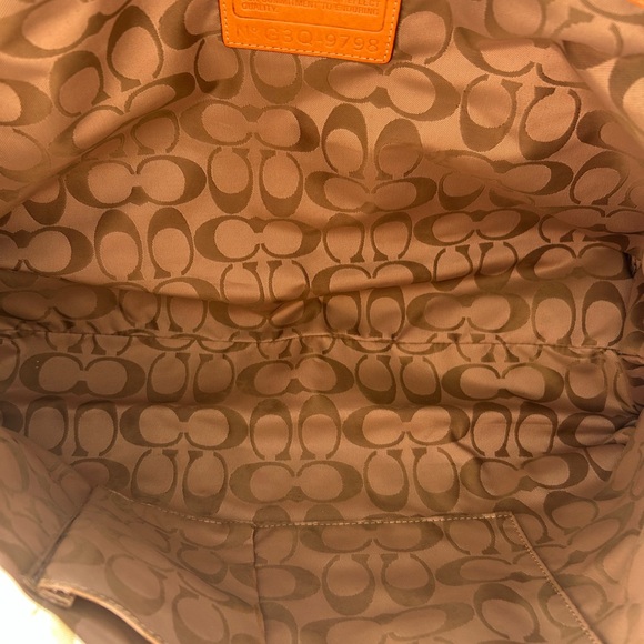 Coach Patchwork Tote in Earthy Tones - Picture 5 of 11